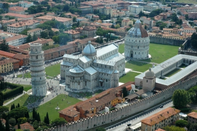 Pisa Medioevale: dalle torri cittadine ai capolavori del Museo di San Matteo