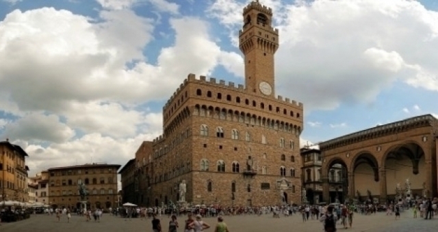 O-Palazzo-Vecchio-em-Florena-Itlia