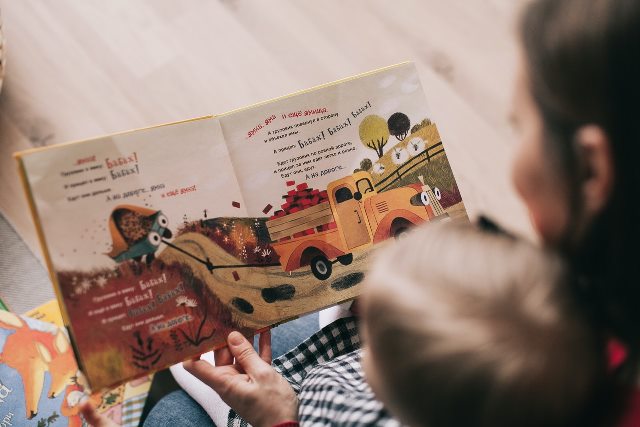 In biblioteca un ottobre a misura di bambino a Pietrasanta In biblioteca un ottobre a misura di bambino a Pietrasanta